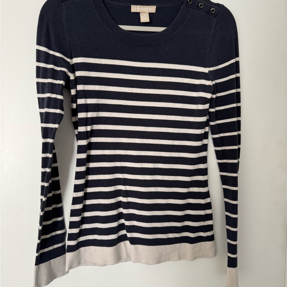 Banana Republic Navy Striped Women's sweater 4 for $20